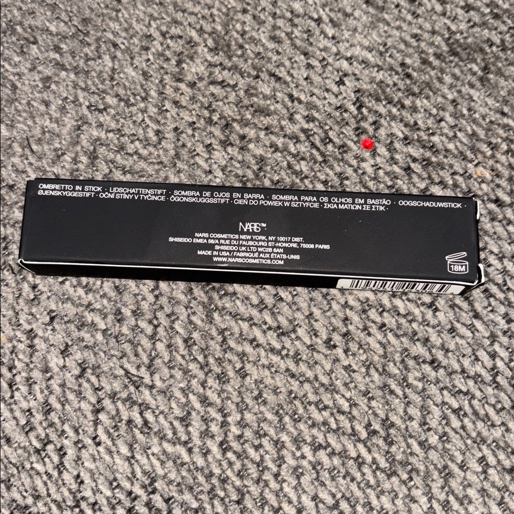 NARS Total Seduction Eyeshadow Stick in Black - Picture 3 of 4